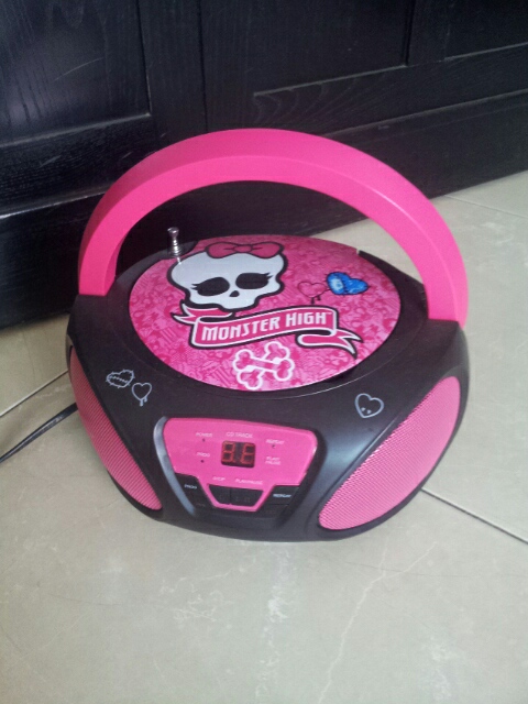 lecteur cd radio monster high