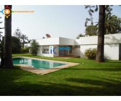 Villa plain pied  de 2000 m² en location à Souissi