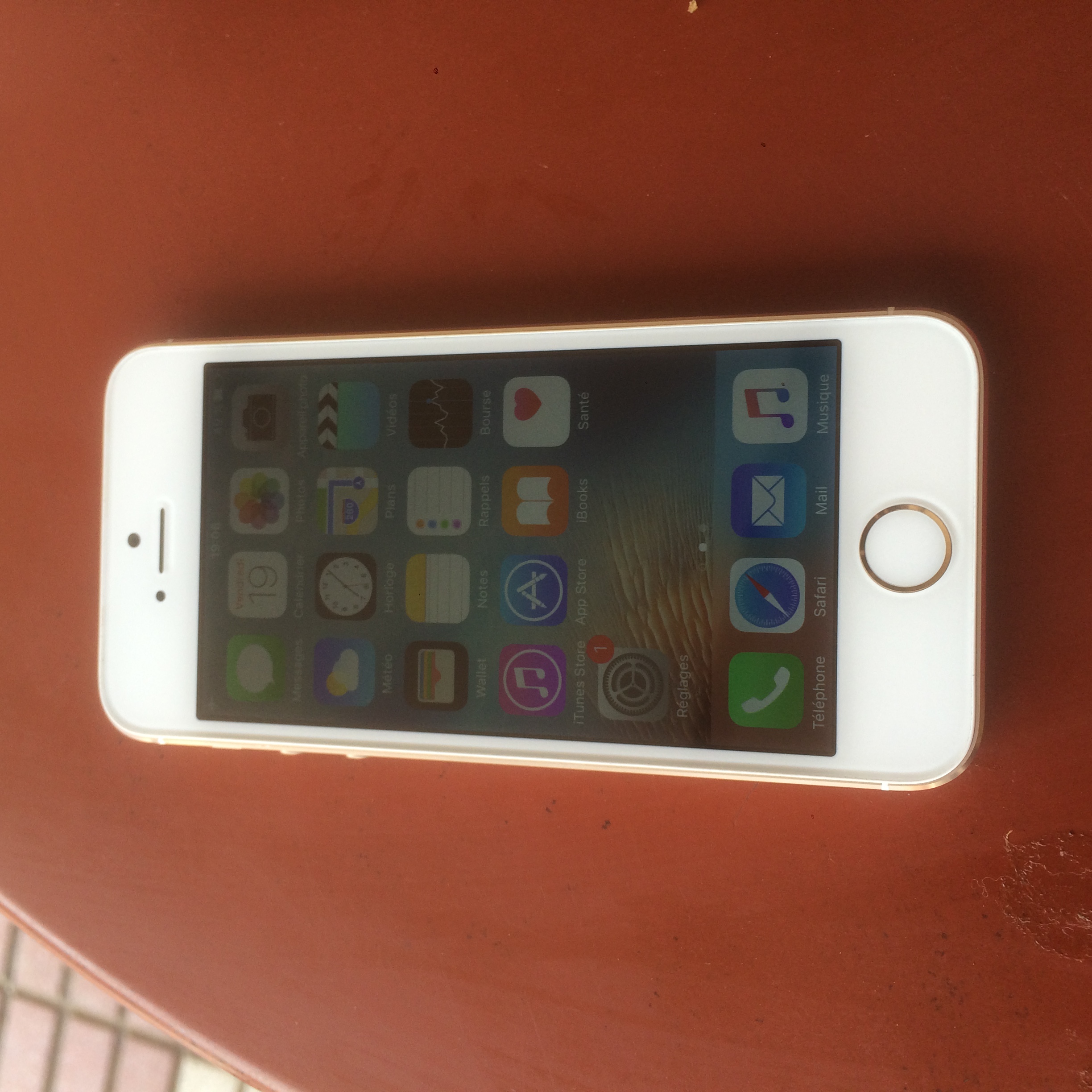 Iphone 5S Or 32GB Neuf