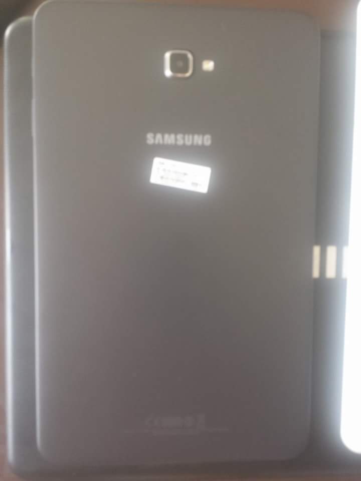 Samsung galaxy Tab A6 (2016) neuf