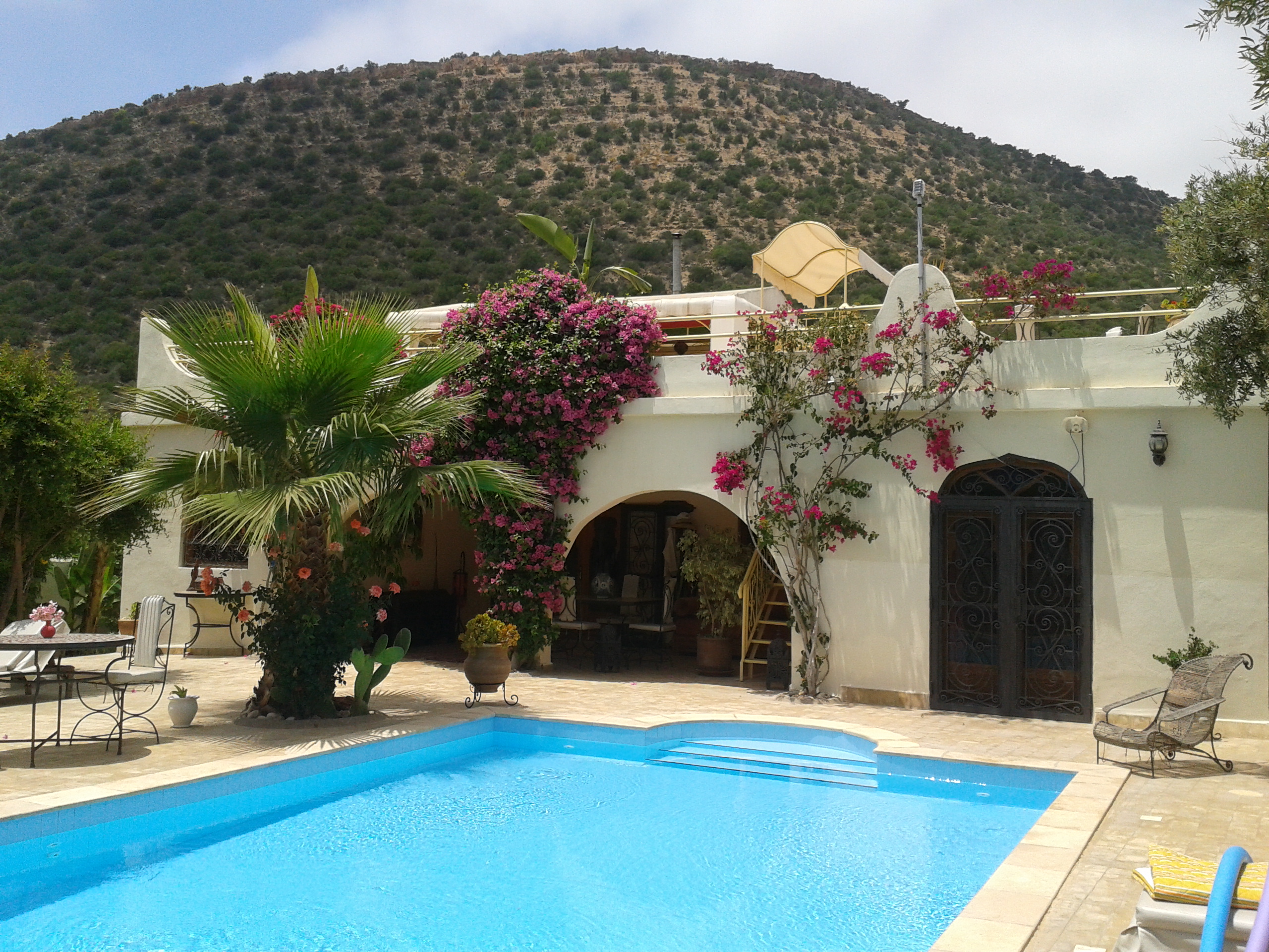 Magnifique villa Agadir avec piscine et jardin