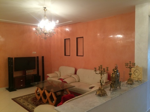 joli appartement meublé sur FES