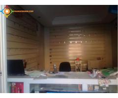 local commercial a louer 18 m²