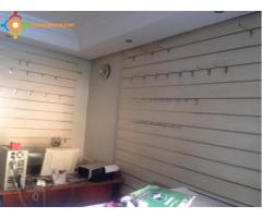 local commercial a louer 18 m²