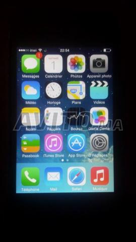 Iphone 4 . 16GB N9iii