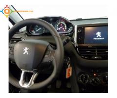 PEUGEOT 208 1.2 PURETECH 82CH URBAN