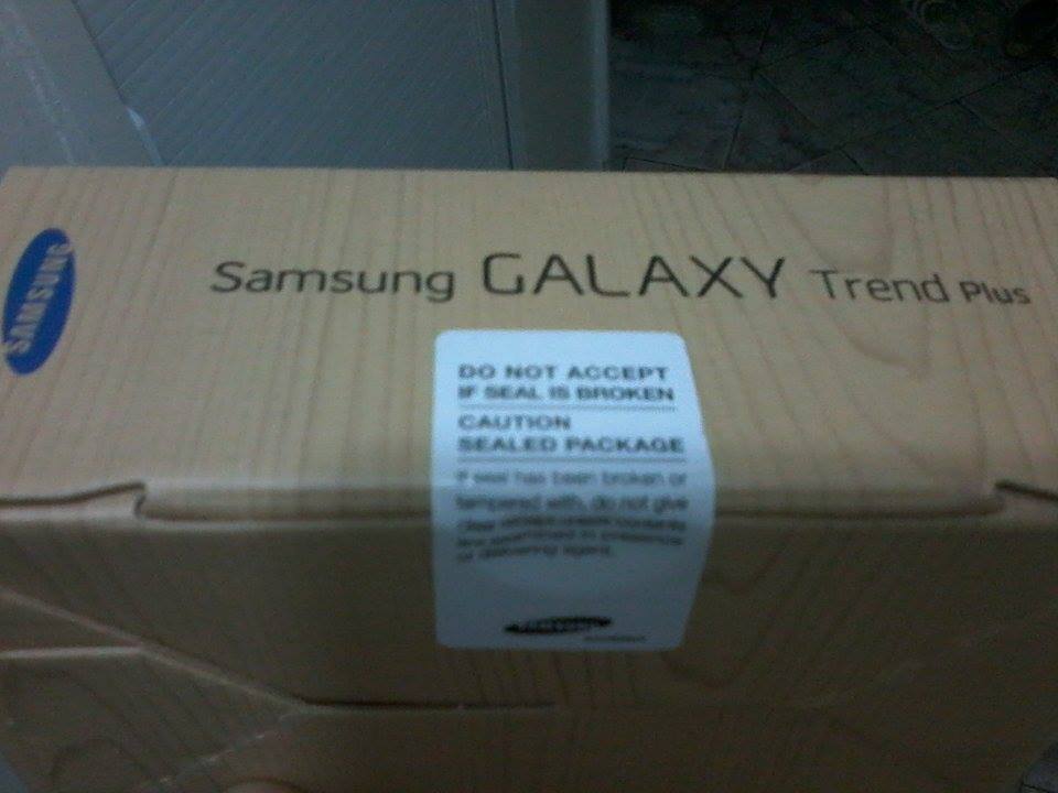 Samsung galaxy trend plus neuf . blanc