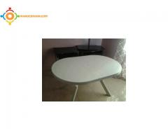 3 Tables a vendre