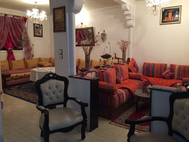 joli appartement meublé sur FES