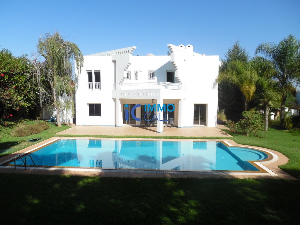 Superbe villa de haut standing de 2000 m² en location à Souissi-ONEP