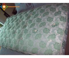 matelas 1,90x90 en laine.