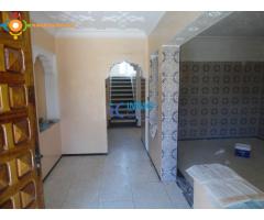 Villa de 400 m² en location à Hay riad