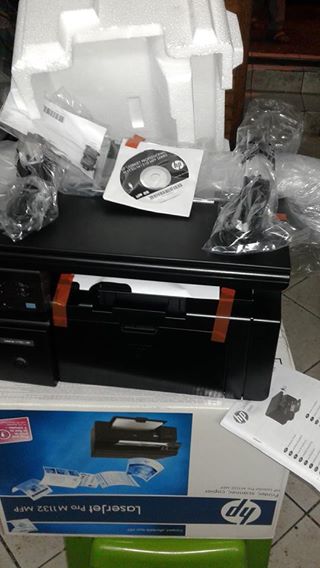 Imprimante/Photocopieuse - HP LaserJet M 1132 MFP