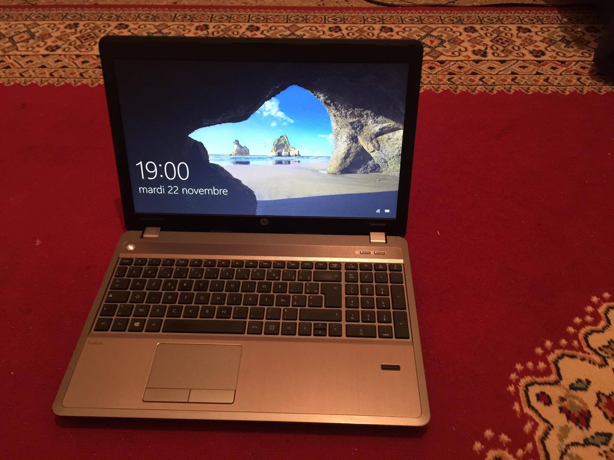 Ordinateur Portable HP probook, intel core i3, 4 Go RAM, 500 Go disc dur