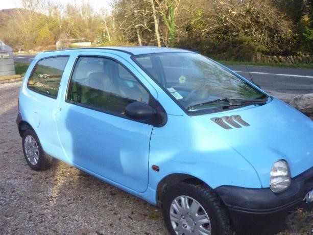 RENAULT TWINGO