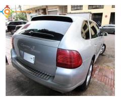 PORSCHE CAYENNE ESSENCE 2005 90 000 DH