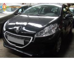 PEUGEOT 208          2016