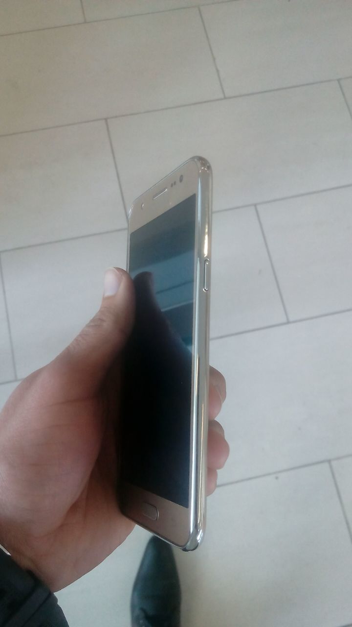 GALAXY J5 4G GOLD / 8 Go