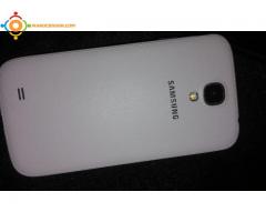 Samsung Galaxy S4 Mémoire interne 16 GB  4G N9ii