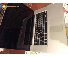 Macbook pro i7 15 pouces