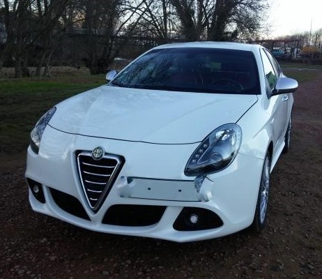 Alfa romeo giulietta 1.6 jtdm 105 BLANC