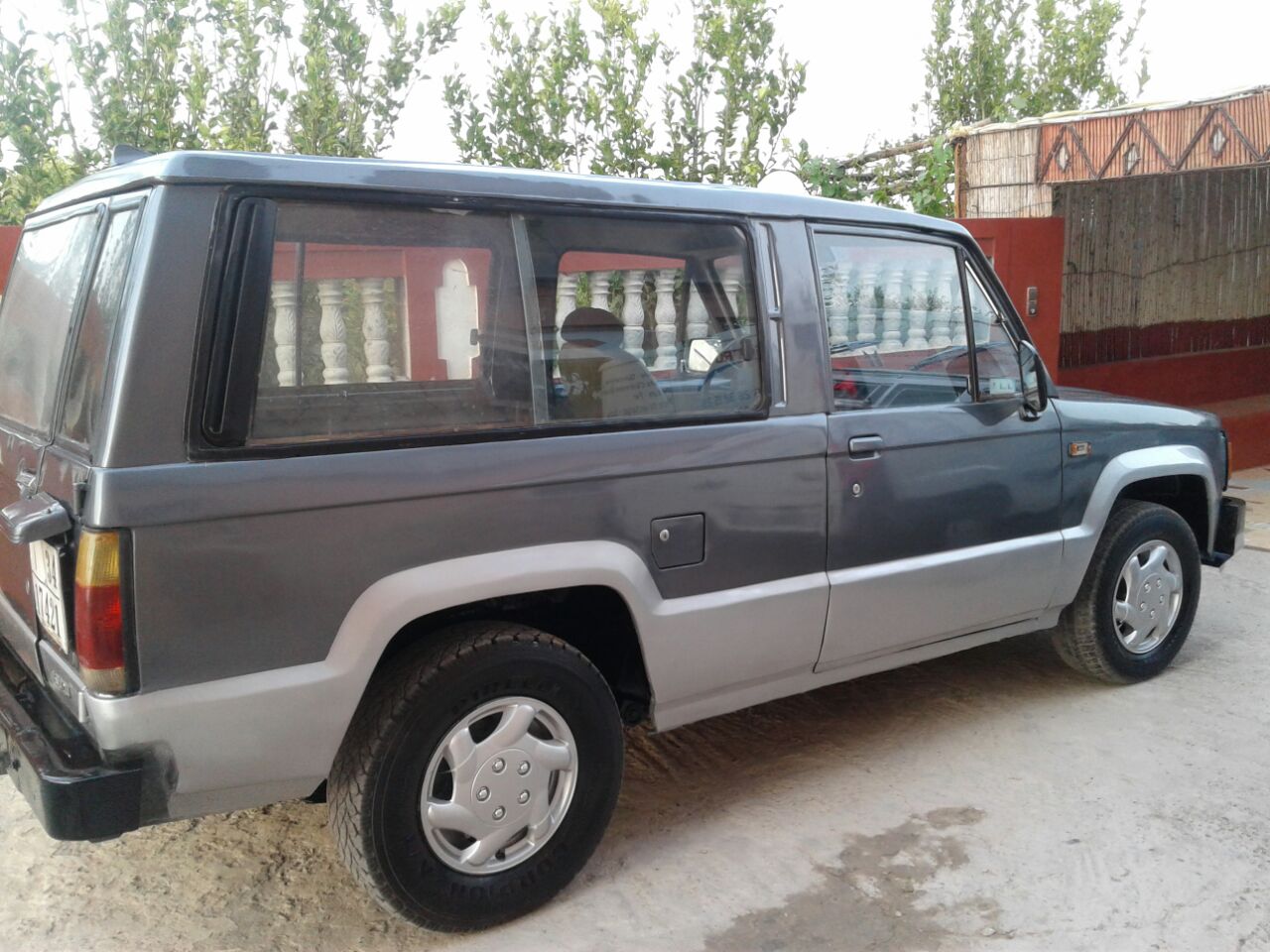 Isuzu trooper 4×4