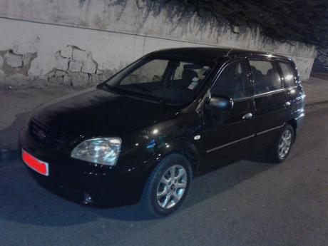 Kia Carens 2004 60 000 DH