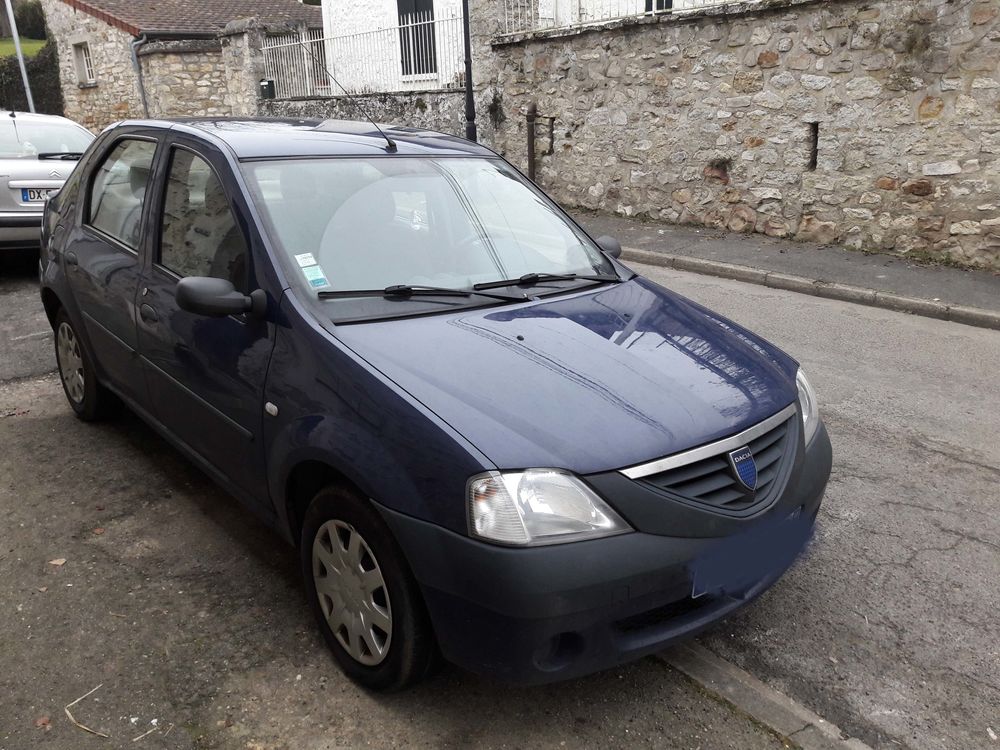 Dacia Logan Essence