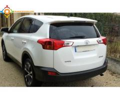 Voiture TOYOTA RAV 4 140000 DH