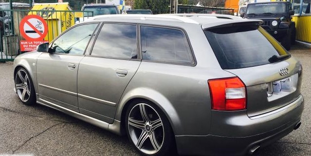 Audi a4 v6 tdi break 40000 DH