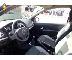 Clio 3 phase 2 45000 DH